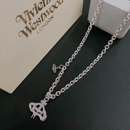Vivienne Westwood necklace 11lyh58